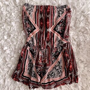 Angie red and black strapless boho print romper small